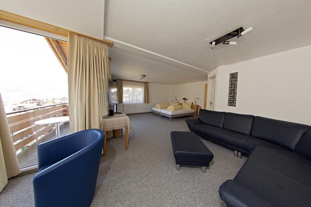 Hotel Eden Grächen Екстериор снимка