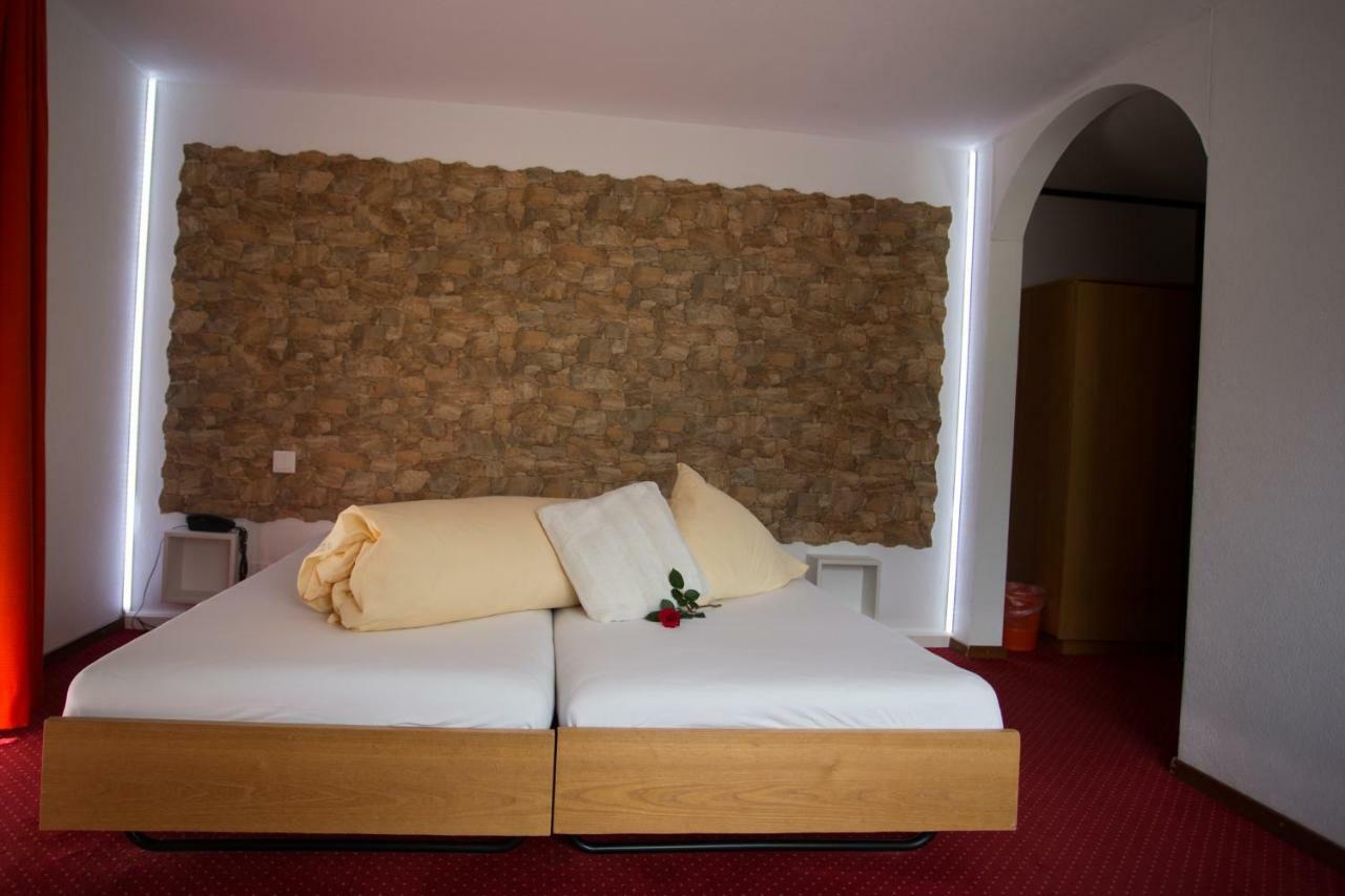 Hotel Eden Grächen Екстериор снимка